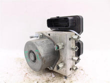 Load image into Gallery viewer, ABS ANTI-LOCK BRAKE PUMP Nissan Maxima 2016 16 2017 17 - 922399