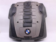 Load image into Gallery viewer, PLASTIC ENGINE COVER BMW 550i 2008 08 - 922778