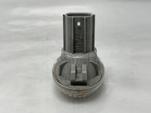 Load image into Gallery viewer, SIDE MARKER LAMP LIGHT 2 3 5 MPV Van 2004-2014 Fender Mounted - NW82914