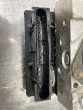 Load image into Gallery viewer, ABS PUMP Hyundai Sonata 2006 06 2007 07 2008 08 - NW1468