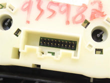 Load image into Gallery viewer, TEMPERATURE CONTROLS Ford Focus 2012 12 - 935982