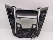 Load image into Gallery viewer, TEMPERATURE CONTROLS Hyundai Sonata 2011 11 2012 12 2013 13 - 936391
