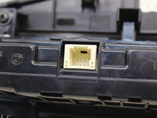 Load image into Gallery viewer, TEMPERATURE CONTROLS Toyota Corolla 2017 17 - 938735