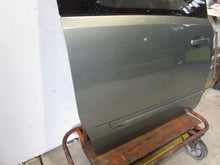 Load image into Gallery viewer, REAR DOOR Quest 2004 04 05 06 07 08 09 Right - 940802
