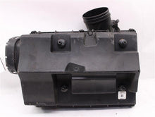 Load image into Gallery viewer, AIR CLEANER BOX BMW X5 2007 07 2008 08 2009 09 2010 10 - 943595