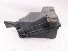 Load image into Gallery viewer, AIR CLEANER BOX TT Golf Golf Cabriolet Jetta 2000-2006 - 956457
