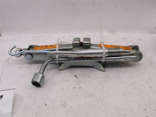 Load image into Gallery viewer, JACK Infiniti EX35 2008 08 - 960973
