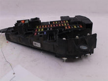 Load image into Gallery viewer, FUSE BOX 525i 528i 530i 535i 550i 650i M5 M6 06 07 08 09 10 - 966790