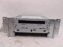 Load image into Gallery viewer, Radio Land Rover LR2 LR3 2008 08 2009 09 2010 10 2011 11 AM FM Cd Player - 970931