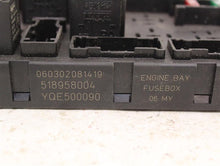 Load image into Gallery viewer, FUSE BOX Range Rover 2003 03 2004 04 2005 05 2006 06 - 973734