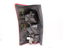 Load image into Gallery viewer, TAIL LIGHT LAMP ASSEMBLY Saturn Vue 2002 02 2003 03 Right - 973809