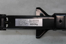 Load image into Gallery viewer, JACK Subaru Forester 2004 04 - 975745