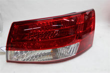 Load image into Gallery viewer, OUTER TAIL LIGHT LAMP Sonata 2006 06 2007 07 2008 08 Right - 976165