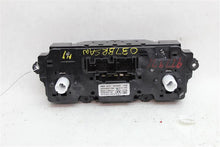 Load image into Gallery viewer, FRONT TEMPERATURE CONTROLS Jetta 2015 15 2016 16 2017 17 - 977971