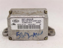 Load image into Gallery viewer, Traction Control computer S type XJ8 2003 03 2004 04 05 - 979963