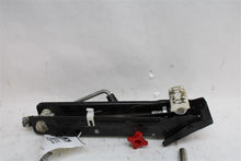 Load image into Gallery viewer, JACK BMW 750i Alpina B7 2008 08 - 980341