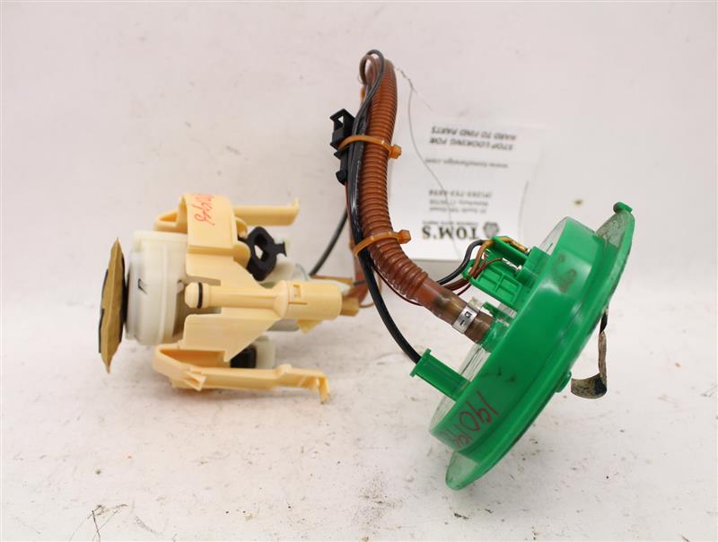 Fuel Pump BMW 750i 745i 2002 02 2003 03 2004 04 2005 05 06 07 08 - 981 ...