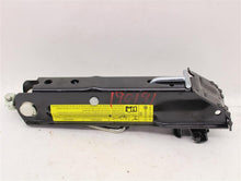 Load image into Gallery viewer, JACK Volkswagen CC 2012 12 - 982800