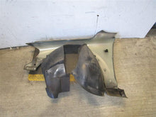 Load image into Gallery viewer, FENDER Volvo V70 2001 01 2002 02 03 04 05 06 07 Right - 983027