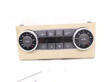 Load image into Gallery viewer, FRONT TEMPERATURE CONTROLS C250 C300 C350 C63 GLK350 13 14 15 - 986752