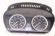 Load image into Gallery viewer, SPEEDOMETER CLUSTER BMW 530i 525i 2006 06 2007 07 - 989197
