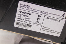 Load image into Gallery viewer, RADIO Volvo S80 1999 99 2000 00 01 02 03 04 AM/FM/CD - 989590