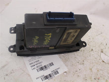 Load image into Gallery viewer, TEMPERATURE CONTROLS Cadillac CTS 2005 05 2006 06 - 990710