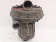 Load image into Gallery viewer, AIR INJECTION PUMP SMOG Cayenne 2004 04 2005 05 2006 06 - 990787