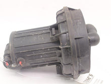 Load image into Gallery viewer, AIR INJECTION PUMP SMOG Cayenne 2004 04 2005 05 2006 06 - 990787