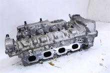 Load image into Gallery viewer, CYLINDER HEAD 550i 550i Gt 650i 750 HYBRID 750i 750il 08-14 Right - 991021