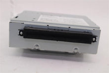 Load image into Gallery viewer, Radio Volvo C30 C70 S40 V50 2009 09 2010 10 2011 11 2012 12 2013 13 Am Fm CD - 995795