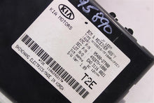 Load image into Gallery viewer, BODY CONTROL MODULE BCM COMPUTER Kia Optima 11 12 13 - 995890