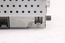 Load image into Gallery viewer, RADIO C70 S60 S80 V70 XC60 XC70 07 08 09 10 11 AM FM CD - 999325