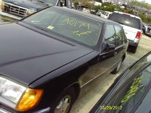 Load image into Gallery viewer, GRILL 300D 300E 400SE 400SEL 1992 92 1993 93 1994 94 - MM587902