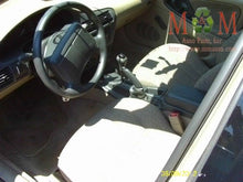 Load image into Gallery viewer, TRANSMISSION Chevrolet Cavalier Pontiac Sunfire 2001 01 - MM601921