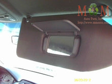 Load image into Gallery viewer, RADIO Honda Pilot 2003 03 2004 04 2005 05 AM FM CD CASSETTE - MM608068