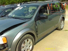 Load image into Gallery viewer, Temperature Controls Ford Freestyle 2006 - MM611579