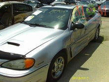 Load image into Gallery viewer, FRONT DOOR WINDOW SWITCH Pontiac Grand Am 01 02 03 04 05 Left - MM611408