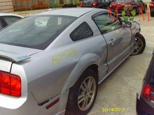 Load image into Gallery viewer, RADIO Ford Mustang 2005 05 2006 06 - MM613099