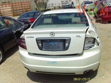 Load image into Gallery viewer, RADIO Acura TL 2007 07 2008 08 AM FM CD - MM616386