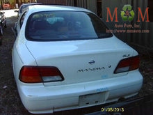 Load image into Gallery viewer, Radio Infiniti I30 Maxima 1999 99 Bose - MM653776