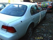 Load image into Gallery viewer, Radio Infiniti I30 Maxima 1999 99 Bose - MM653776