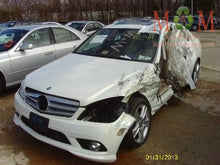 Load image into Gallery viewer, FRONT TEMPERATURE CONTROLS C230 C250 C300 C350 C63 GLK350 09-10 - MM659269