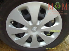 Load image into Gallery viewer, RADIO Toyota Prius Prius V 2012 12 2013 13 2014 14 - MM665171