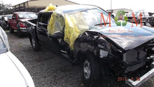 Load image into Gallery viewer, Transmission Toyota Tacoma 2012 - MM693945
