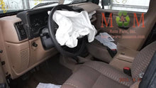 Load image into Gallery viewer, AC A/C AIR CONDITIONING COMPRESSOR TJ Wrangler 99 00 01 02 - MM706203