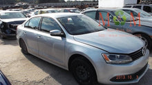 Load image into Gallery viewer, ENGINE MOTOR Beetle Golf Golf GTI Jetta Passat 11-14 2.5L - MM715639