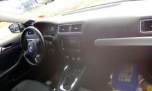 Load image into Gallery viewer, AC A/C AIR CONDITIONING COMPRESSOR A3 Jetta 10 11 12 13 - CTL299257