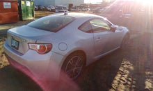 Load image into Gallery viewer, RADIATOR FAN ASSEMBLY FR-S BR-Z 13 14 15 16 17 18 19 20 - CTL310614