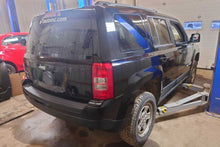 Load image into Gallery viewer, REAR DOOR WINDOW REGULATOR POWER Jeep Patriot 2007-2017 Right - CTL313806
